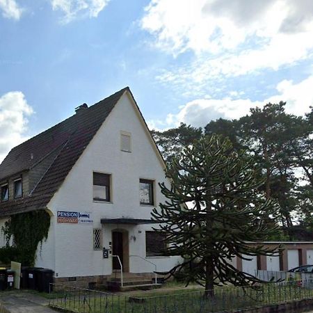 Pension Highway Bielefeld Senner Hellweg Экстерьер фото